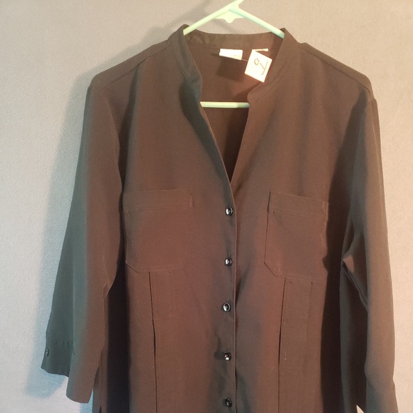 Womans Blouse - Picture 1 of 4
